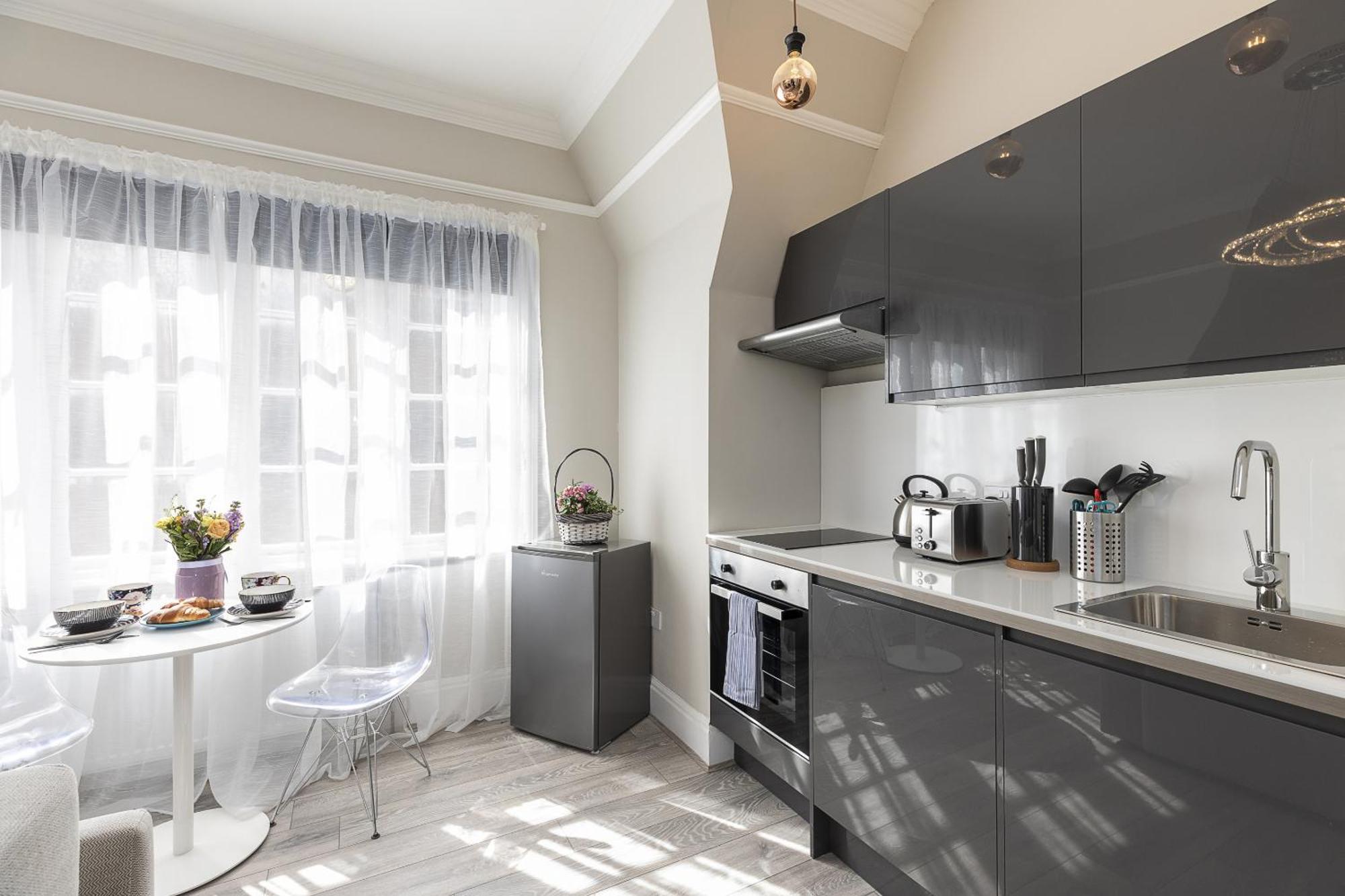 Air Conditioned Apt High St Kensington Londyn Zewnętrze zdjęcie